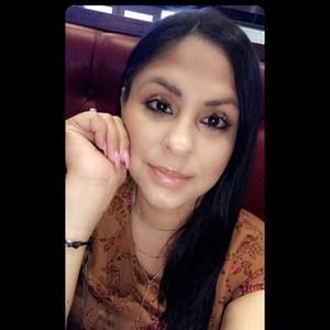 Meet your Posher, Monica